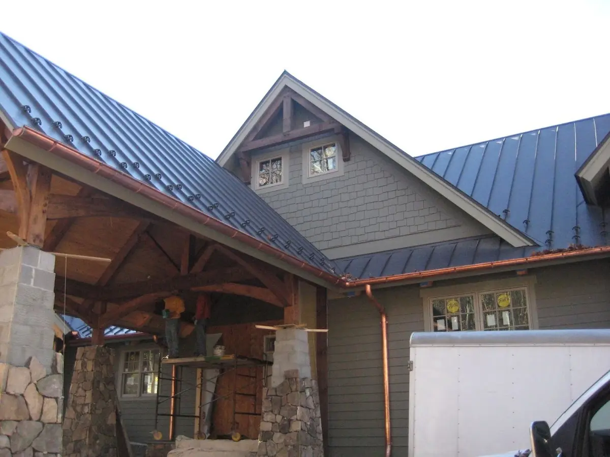 Craftsman Roofing team delivering quality roofing work in Green Valley